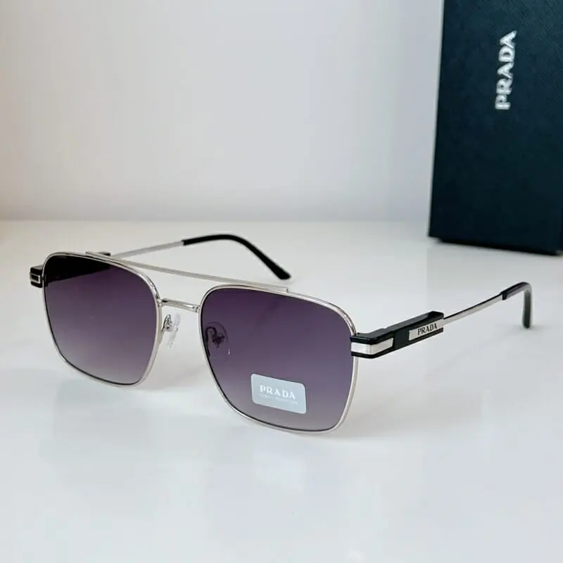 prada aaa qualite lunettes de soleil s_125b245